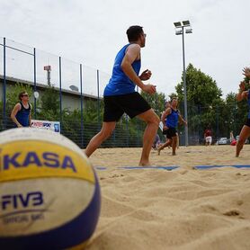 Dresden: Beachvolleyball-Firmen-CUP 2018